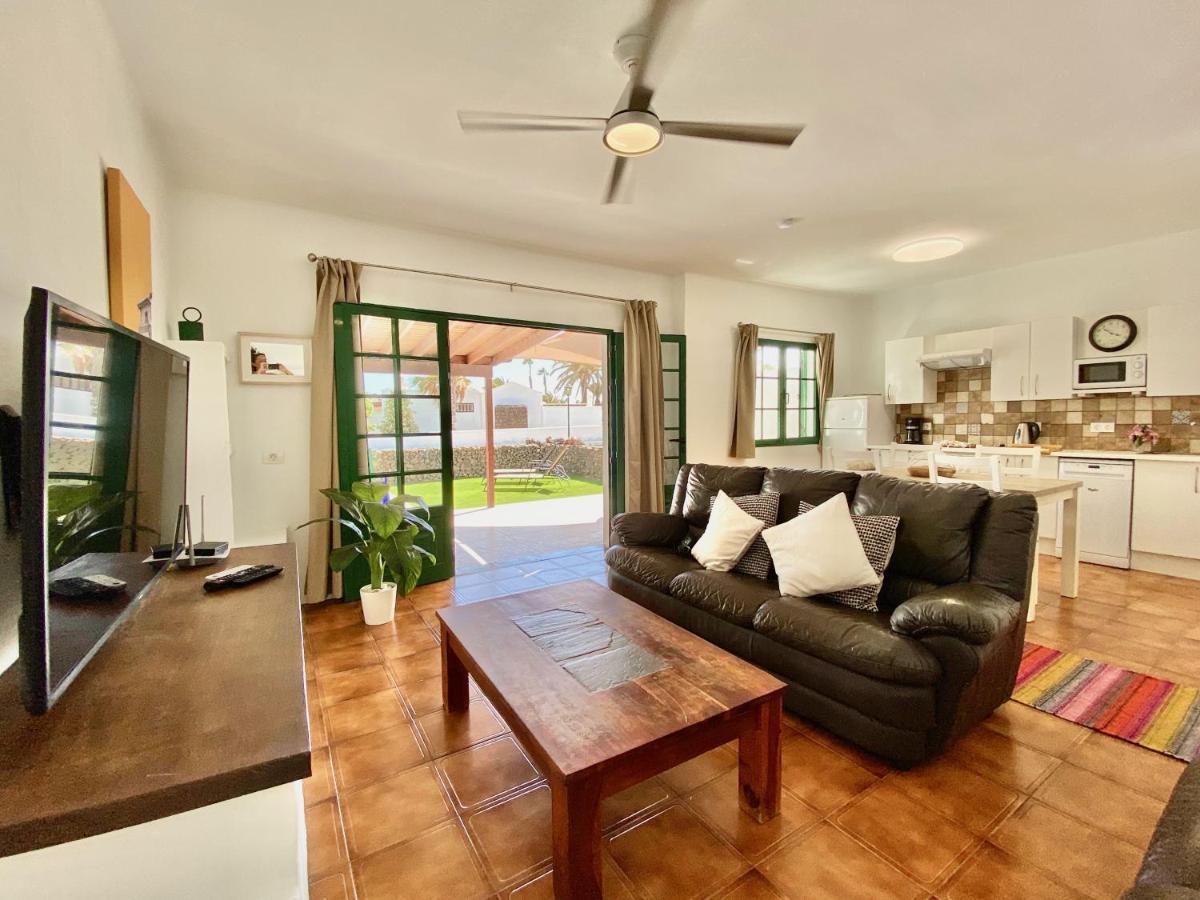 Terracitas 3 Hiru , Coqueto Bungalow Con Ac , Terraza Y Piscina Comunitaria Плая Бланка Екстериор снимка